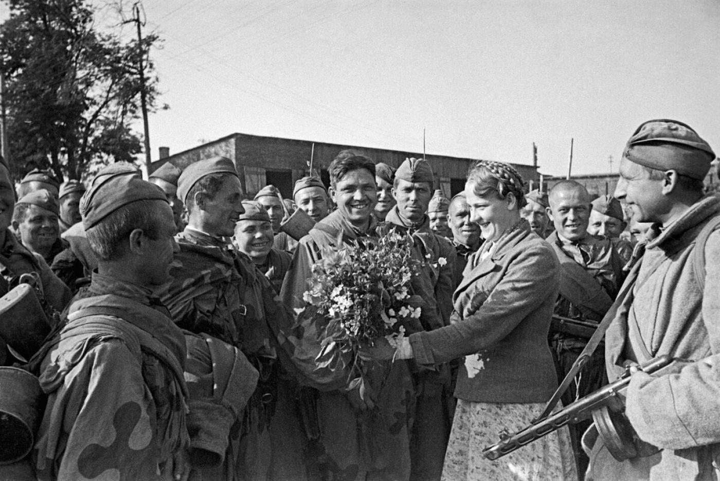 Историческая справка: 81 год с освобождения Бреста и Брестской крепости